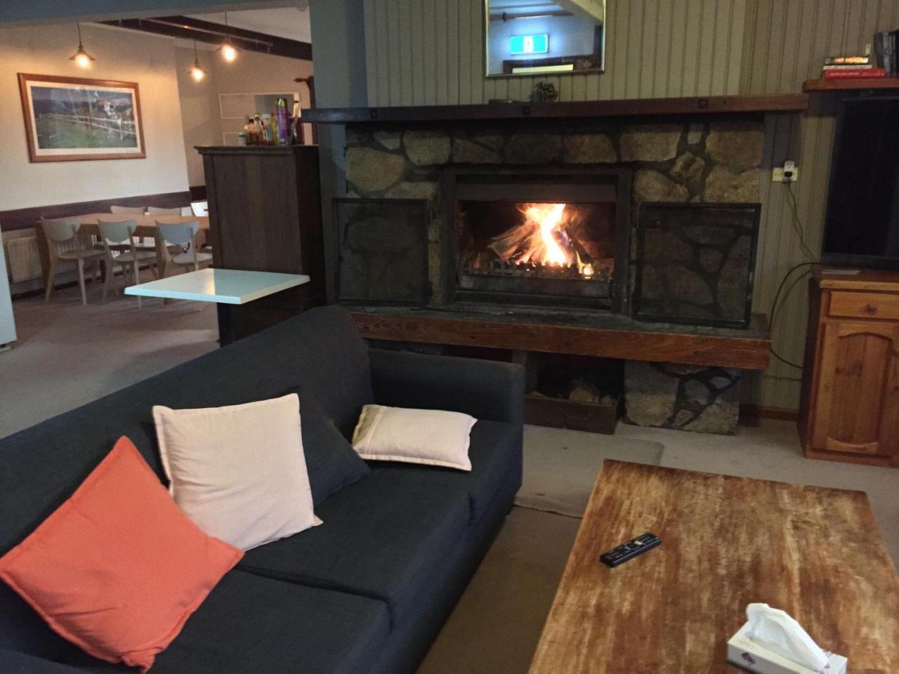 Winterhaus Lodge Thredbo Village Exterior foto